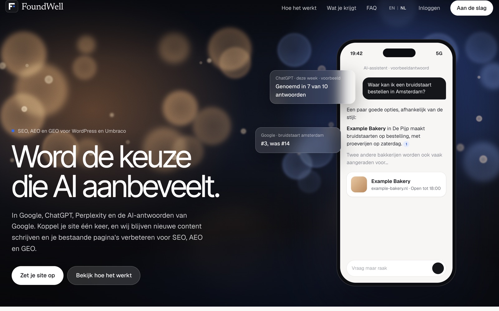FoundWell-homepage met de headline "Word de keuze die AI aanbeveelt." en een voorbeeldantwoord van een AI-assistent op een telefoon